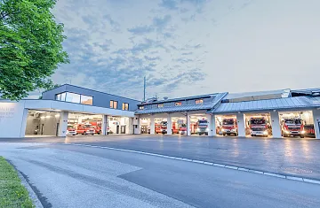 pano_gertehaus_toreoffen_nacht.jpg